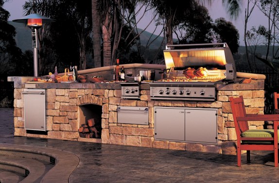 What is the Highest BTU / Most Powerful Professional BBQ ...
