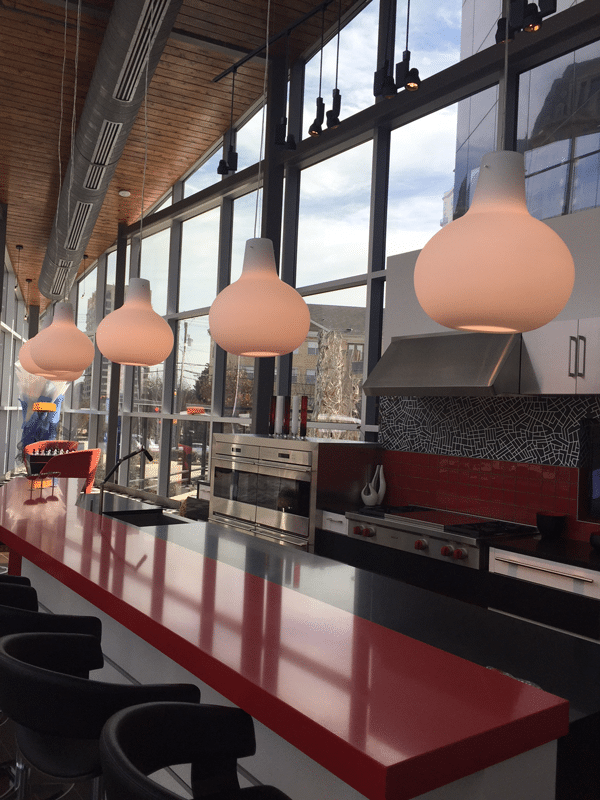 subzero-wolf-dallas-kitchen-display-pendants