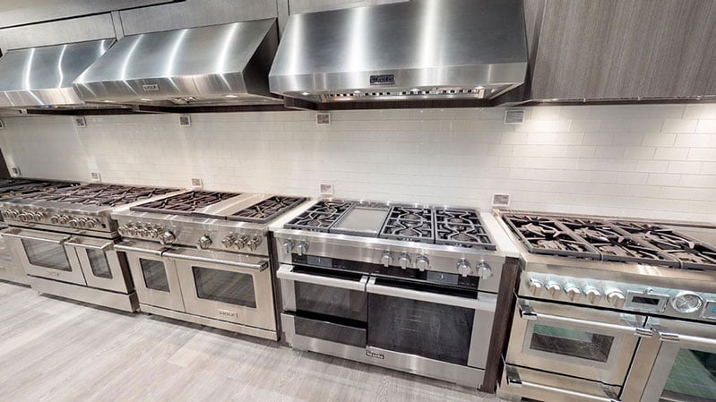 48-inch-pro-range-display-yale-appliance-hanover-1