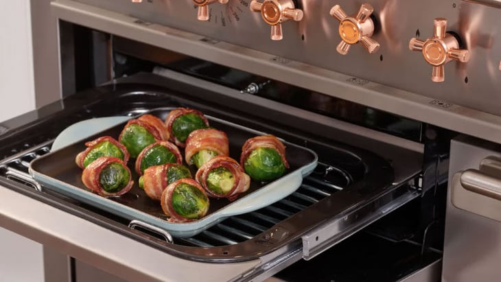 AGA-Elise-Induction-Range-with-a-Glide-Out-Broiler
