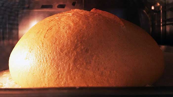 Artisinal-Bread-made-in-the-Wolf-Steam-Oven-1