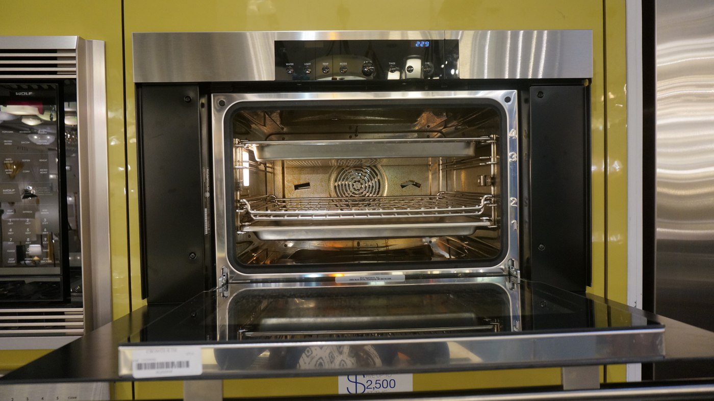 New Wolf CSO30PMSPH Steam Oven Review by Chef Nicole