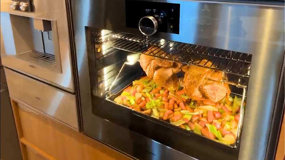 Gaggenau-Expresive-Series-Wall-Oven-Rotisserie-Test-at-Yale-Appliance