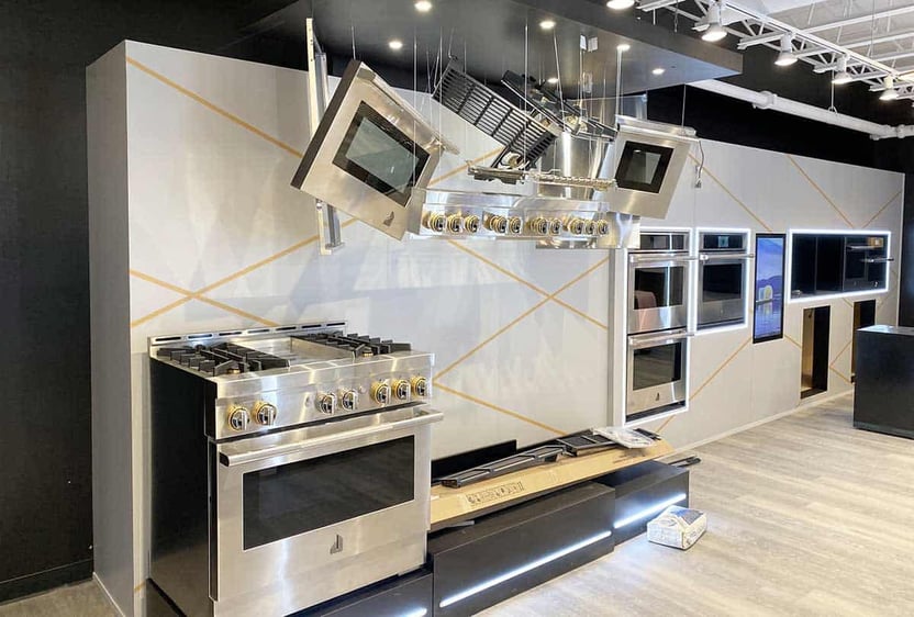 4 Appliance Brands in Decline for 2026: Maytag, Dacor, JennAir, and Viking