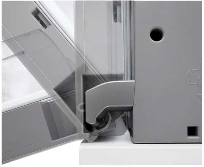 LG--Zero-Clearance-Hinge-Opening