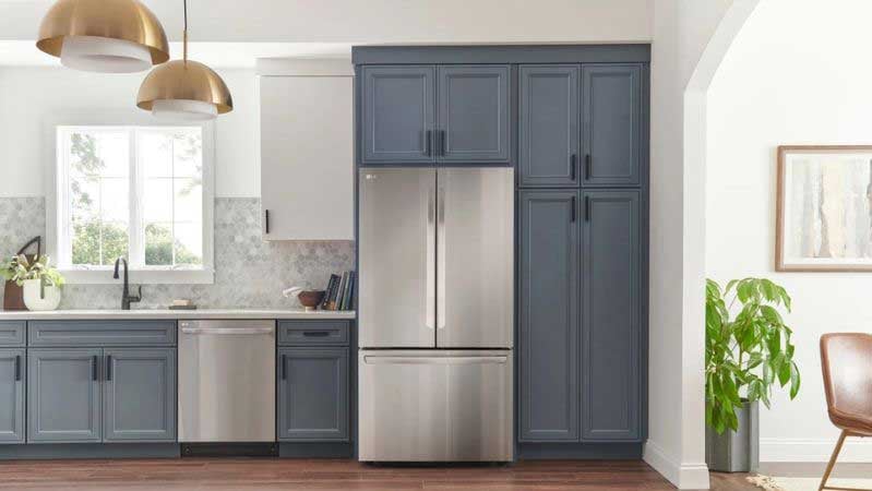 LG-Counter-Depth-MAX-French-Door-Refrigerator-LRFL2706S-Kitchen--