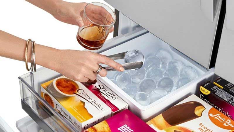 LG-Refrigerator-with-Craft-Ice-Maker