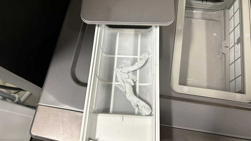 LG-WashCombo-Lint-After-Wash-and-Dry-Test