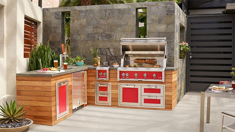 Outdoor Kitchen Utilities: Your Guide to Plumbing & Electric