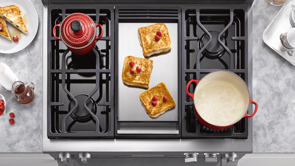 Miele-36-Inch-Pro-Range-with-an-Infrared-Griddle-and-Gas-Burners