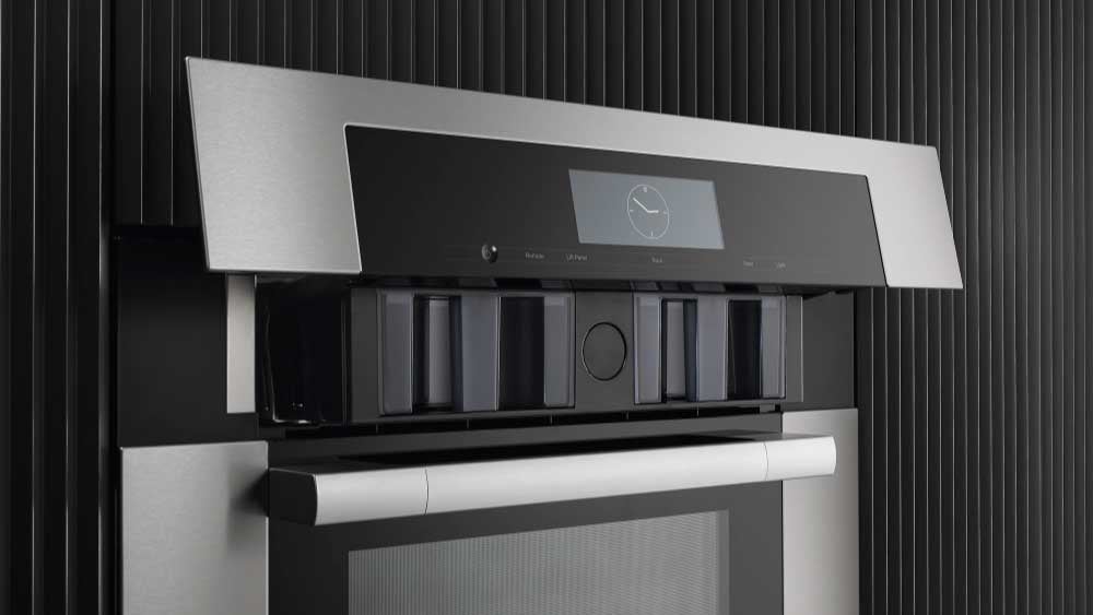Miele-Combi-Steam-Oven-DGC-7470-with-Water-Tank
