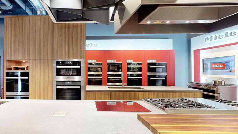 Miele-Experience-Center-and-Steam-Oven-Display-at-Yale-Appliance-in-Framingham-2