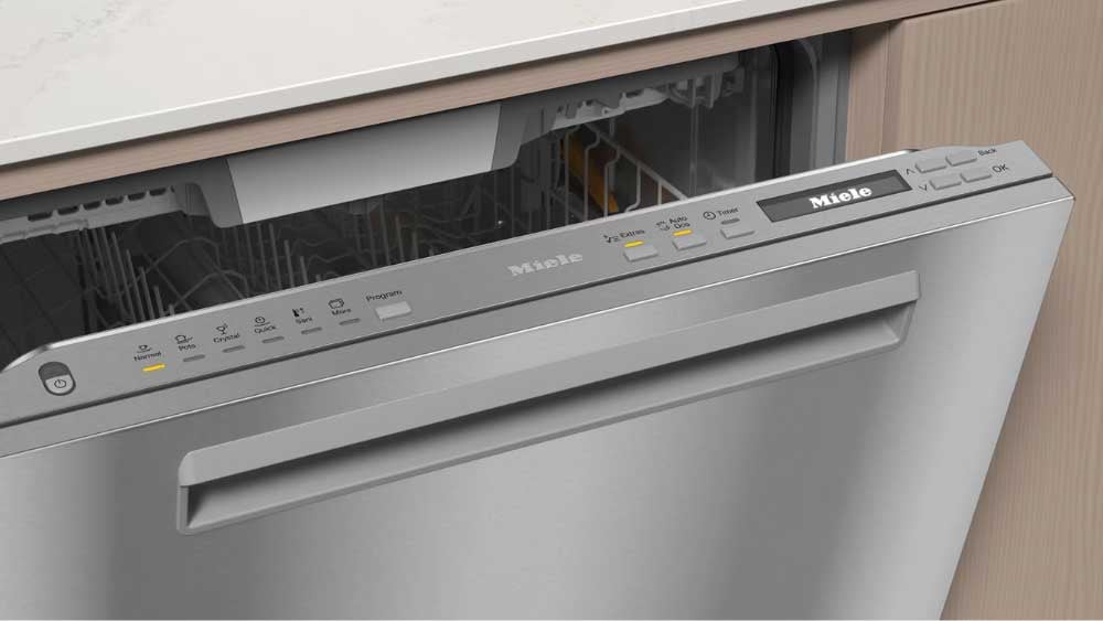 Miele-G-7186-SCVi-SF-Controls-and-AutoOpen