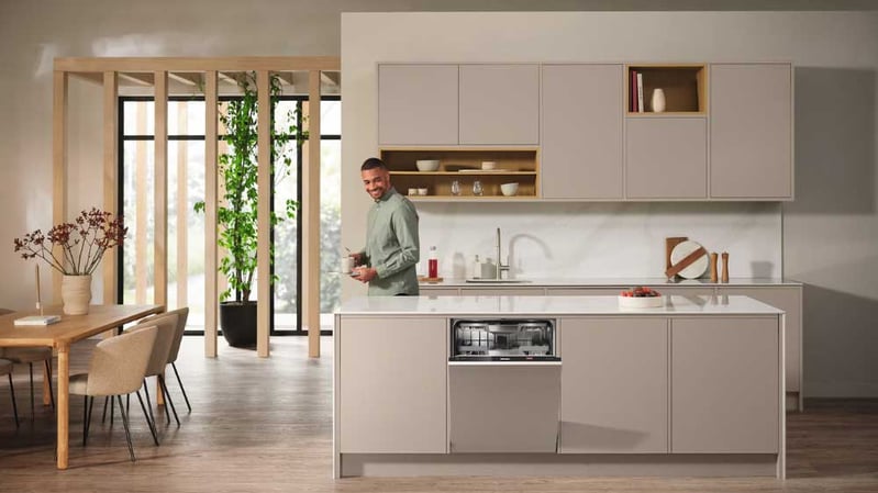 Miele-G-7986-SCVi-K2O-Dishwasher-Installed
