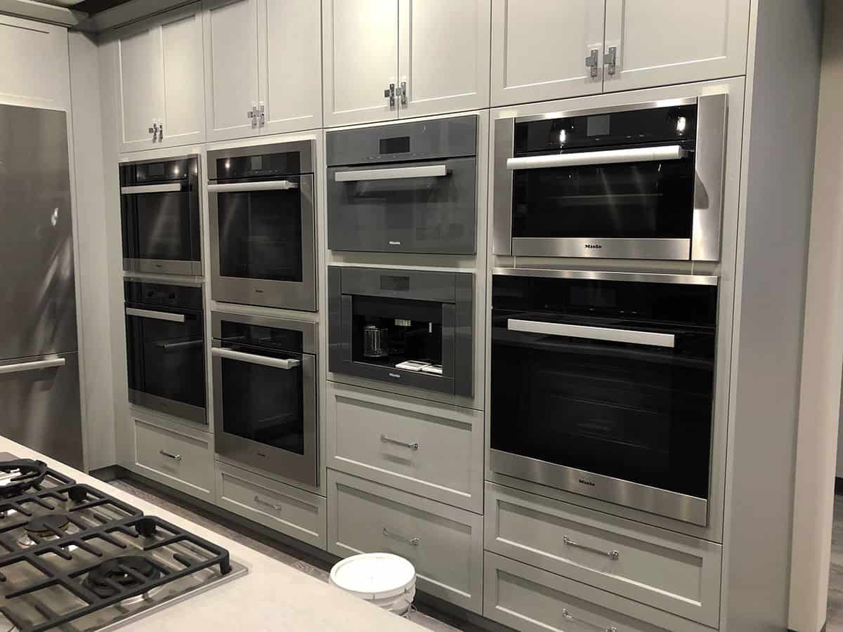 Miele-Wall-Ovens-At-Yale-Appliance-in-Hanover (1)
