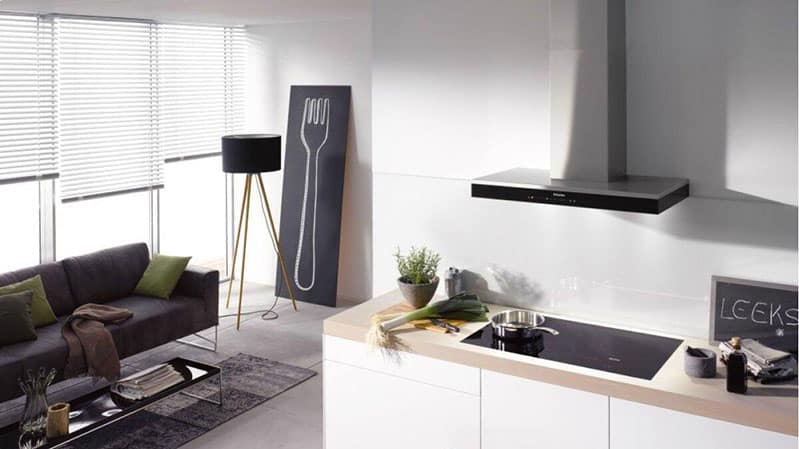 Miele-induction-cooktop-installed-with-ventilation-hood