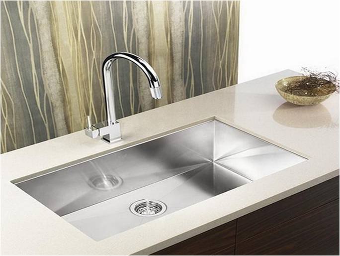 Farm Sinks vs. Undermount Sinks (Sizes / Prices)