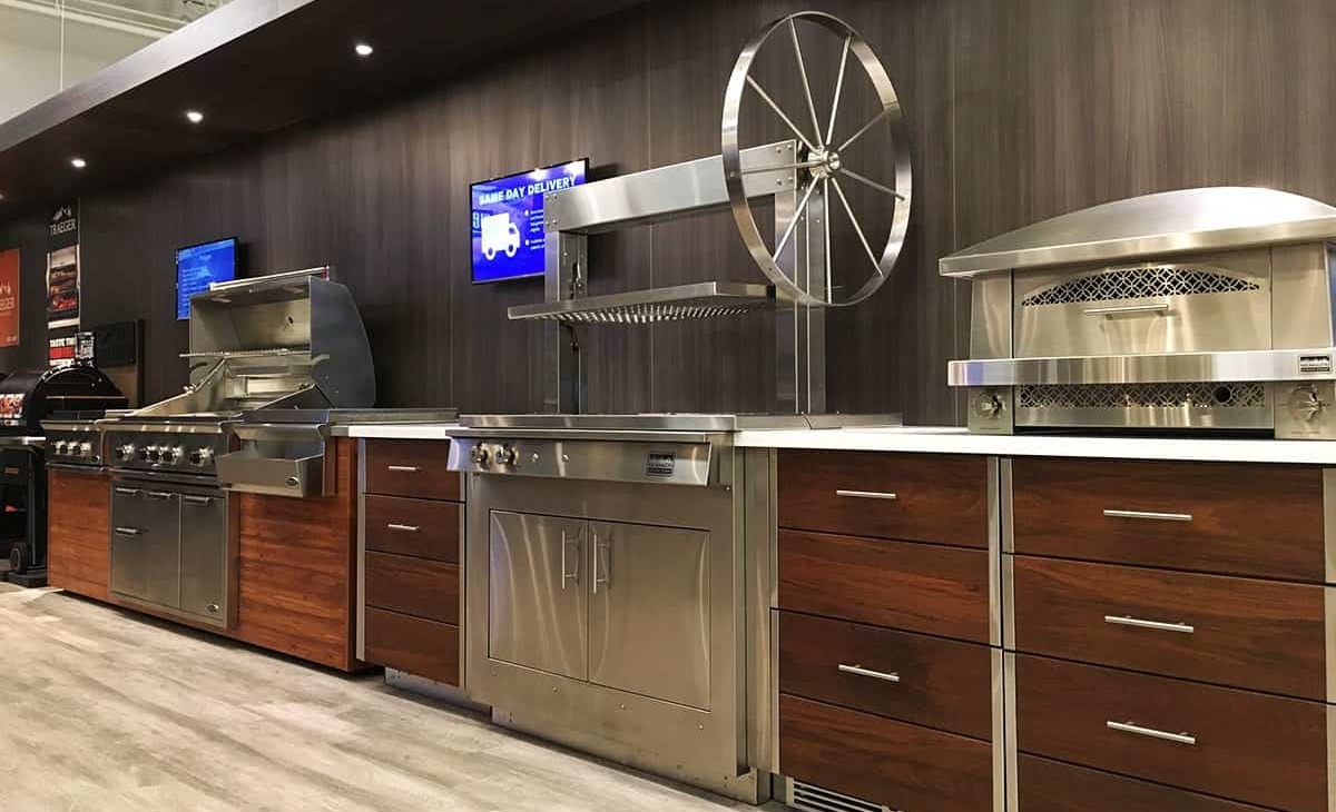 Professional BBQ Grills - Yale Appliance in Framingham