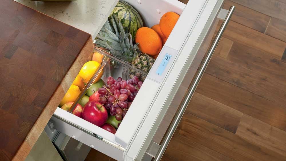 Sub-Zero-Refrigeration-Drawer-Installed-Fresh-Produce