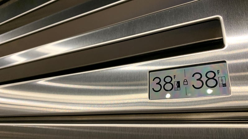 Sub-Zero-Refrigerator-GUI-Temperature-Interface