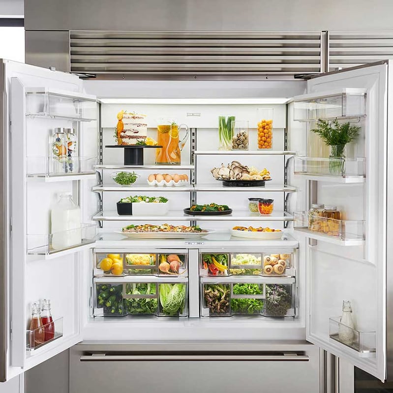 Sub-Zero-Refrigerator-ICBCL4850UFDID-Opened