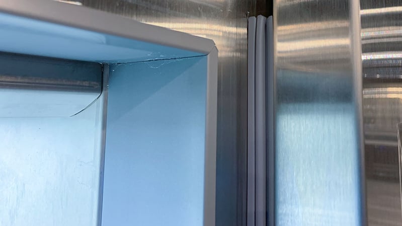 Sub-Zero-Refrigerator-Vacuum-Seal