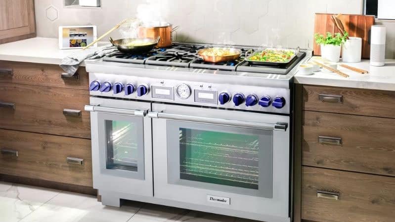 Thermador 48 Inch Pro Grand Dual Fuel Range With Star Burners ?width=2397&height=1350&name=Thermador 48 Inch Pro Grand Dual Fuel Range With Star Burners 