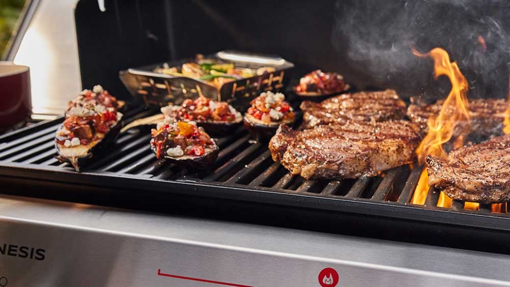 Weber-Genesis-S-335-Freestanding-Grill-Grilling-Surface
