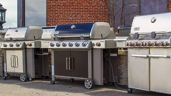 Char-Broil vs. Weber BBQ Gas Grills