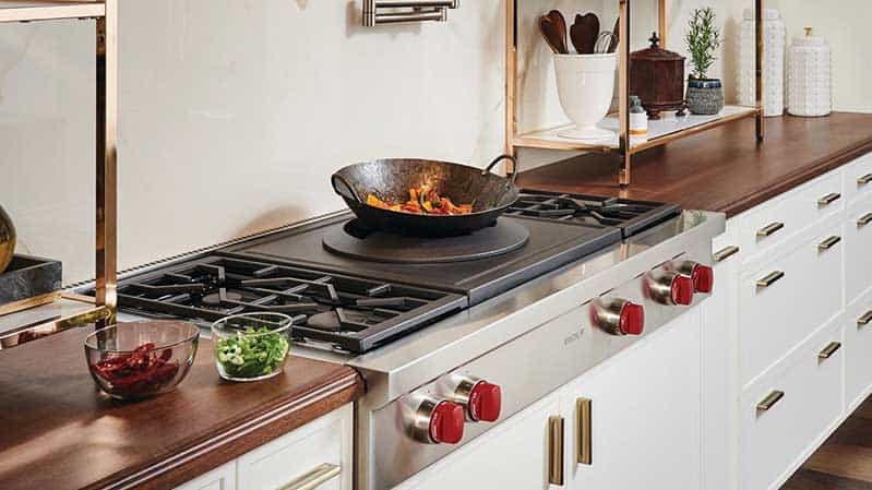 Wolf-Gas-Rangetop-With-Wok-Burner