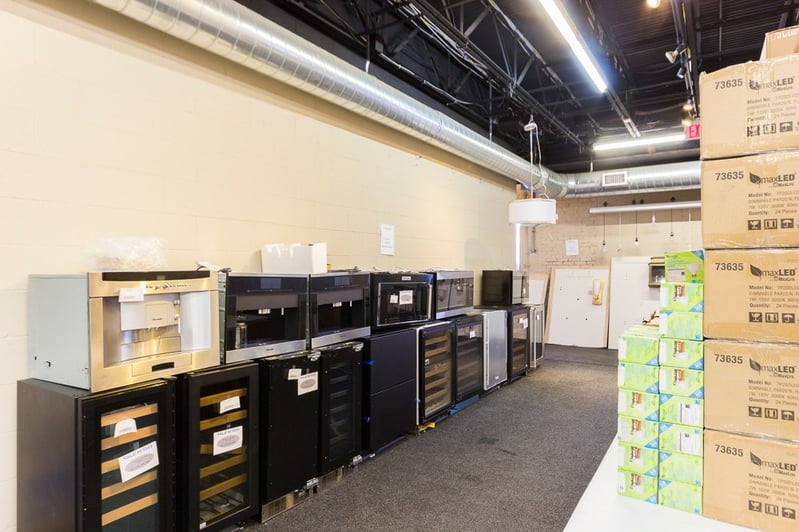Yale-Outlet-Sale-Beverage-Centers