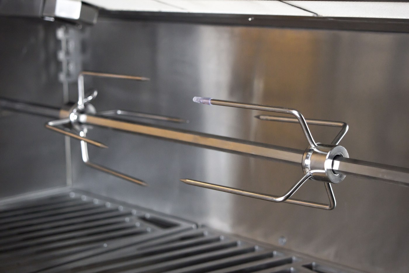 Hestan vs. Lynx Professional Grills (Reviews / Ratings / Prices)