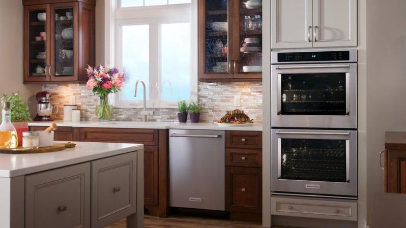 KitchenAid-kitchen-dishwasher-and-wall-ovens