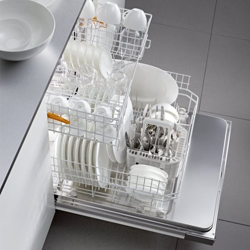 Miele-G4227SCUSS-Dishwasher-Interior.jpg