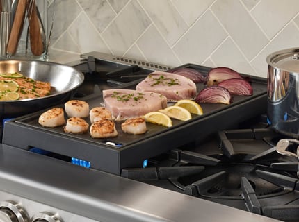 Professional Range Built-In Griddles vs. Grills: Which is Better?
