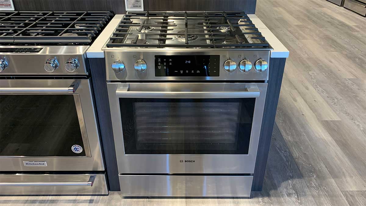 Most Reliable Freestanding and SlideIn Gas Ranges for 2020 (Reviews