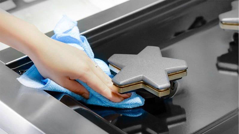 cleaning-a-thermador-star-burner-for-a-pro-range