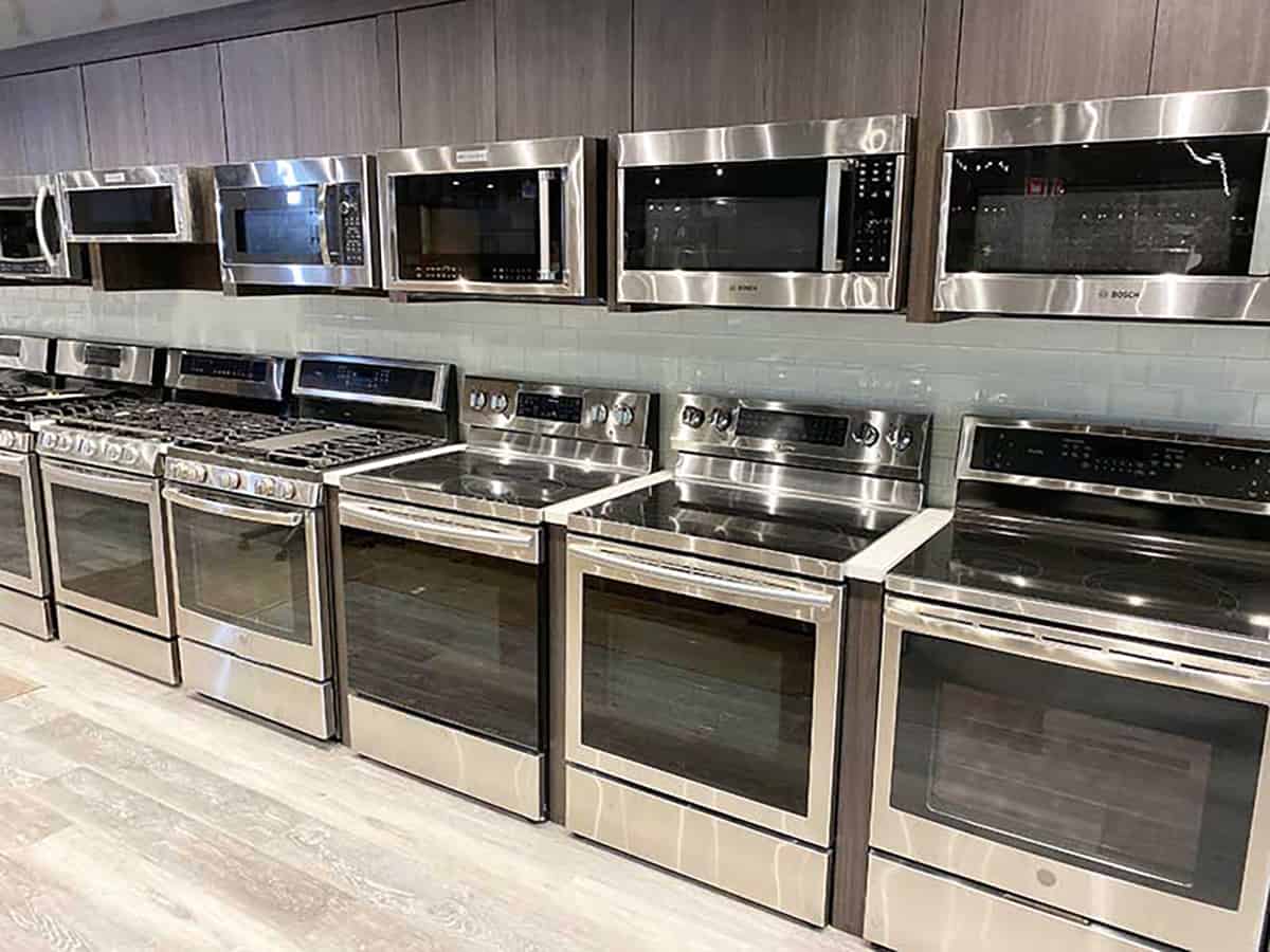 Most Affordable Electric Ranges For 2020 (Reviews / Ratings / Prices)