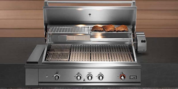 DCS-Series-9-BBQ-Grill-with-Secondary-Cooking-Space