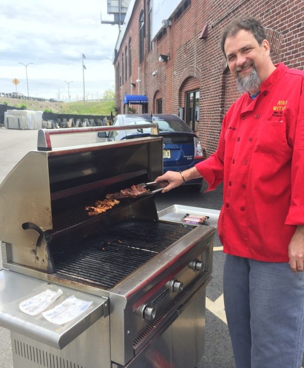 How To Clean Your Gas BBQ Grill