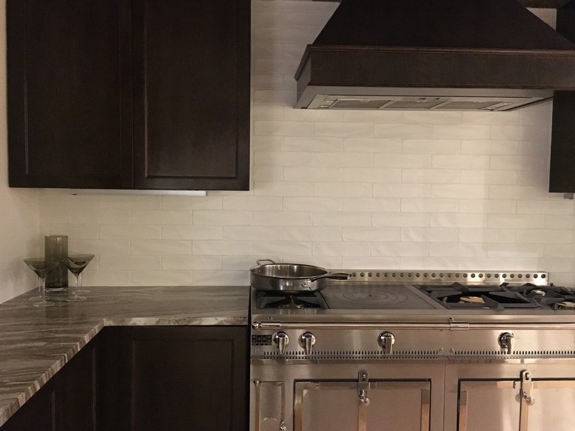 Best Under Lighting (LED / Xenon / Halogen / Fluorescent)