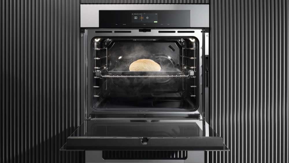 miele-wall-oven-with-steam-moisture-plus