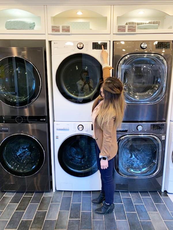 Should You Buy the LG WashTower WKEX200HWA? (Reviews / Ratings / Problems)