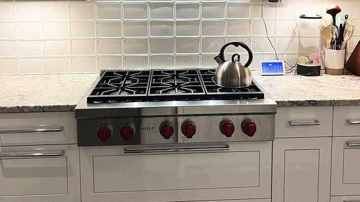 steves-kitchen-wolf-rangetop