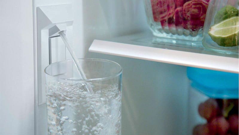 subzero-column-refrigerator-water-dispenser