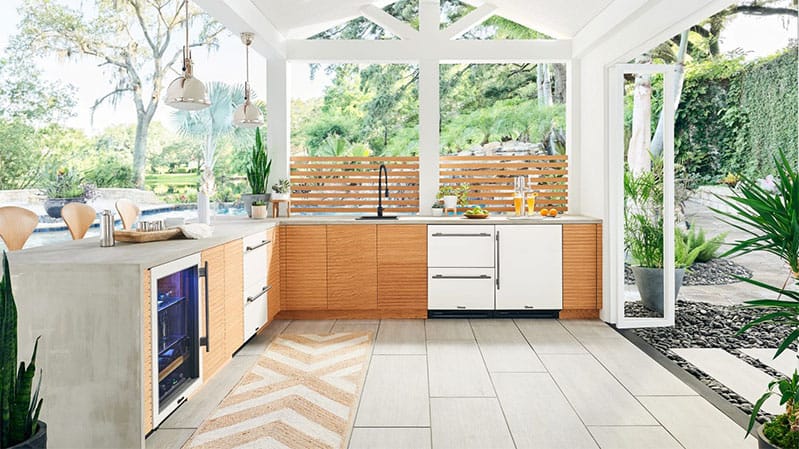 true-outdoor-kitchen-refrigeration