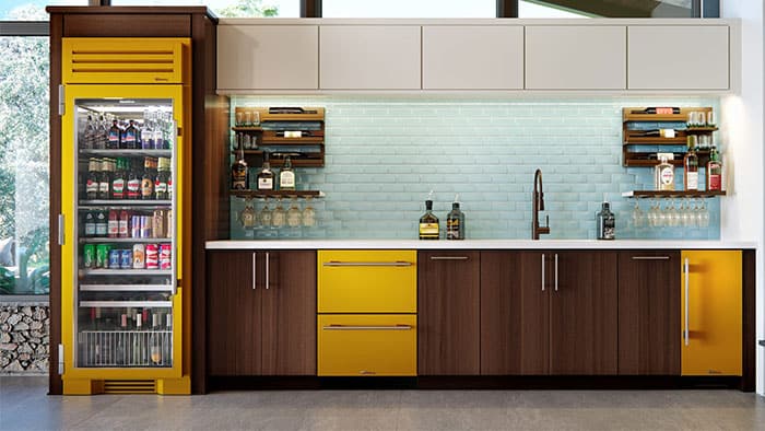 true-refrigeration-in-yellow