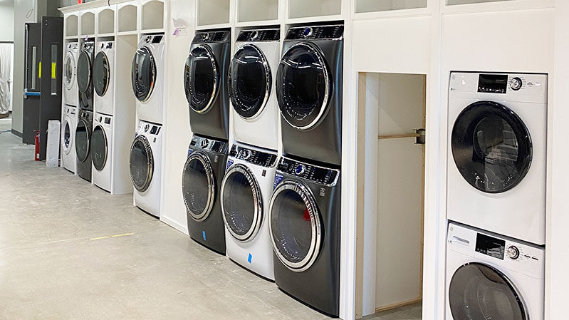 washers-and-dryers-being-installed-at-yale-appliance-in-norton