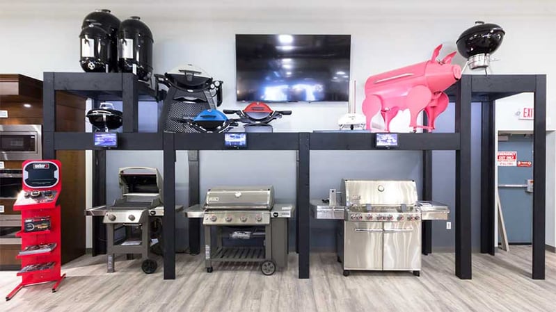 weber-grill-display-yale-appliance-framingham