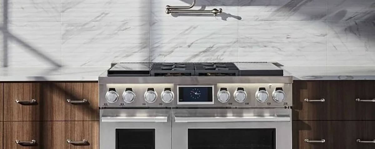 SIGNATURE KITCHEN SUITE 36-inch Gas Pro Range with 4 Burners and Griddle -  SKSGR360GS